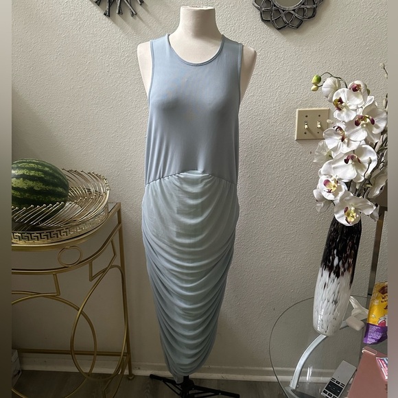 By Anthropologie Sleeveless Layered
Mesh Midi Dress SIZE XL - Picture 4 of 6